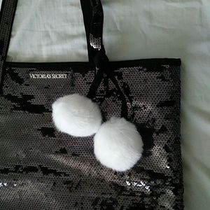 Victoria's Secret Tote 💅