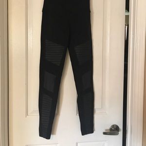 ALO high waist black moto leggings small