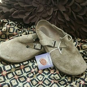 Birkenstock Suede Boston