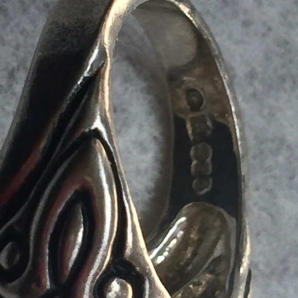 Vintage Solid Designer Sterling Silver CZ Ring - Picture 6 of 6