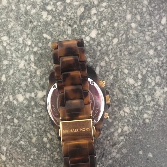 michael kors tortoise shell watch