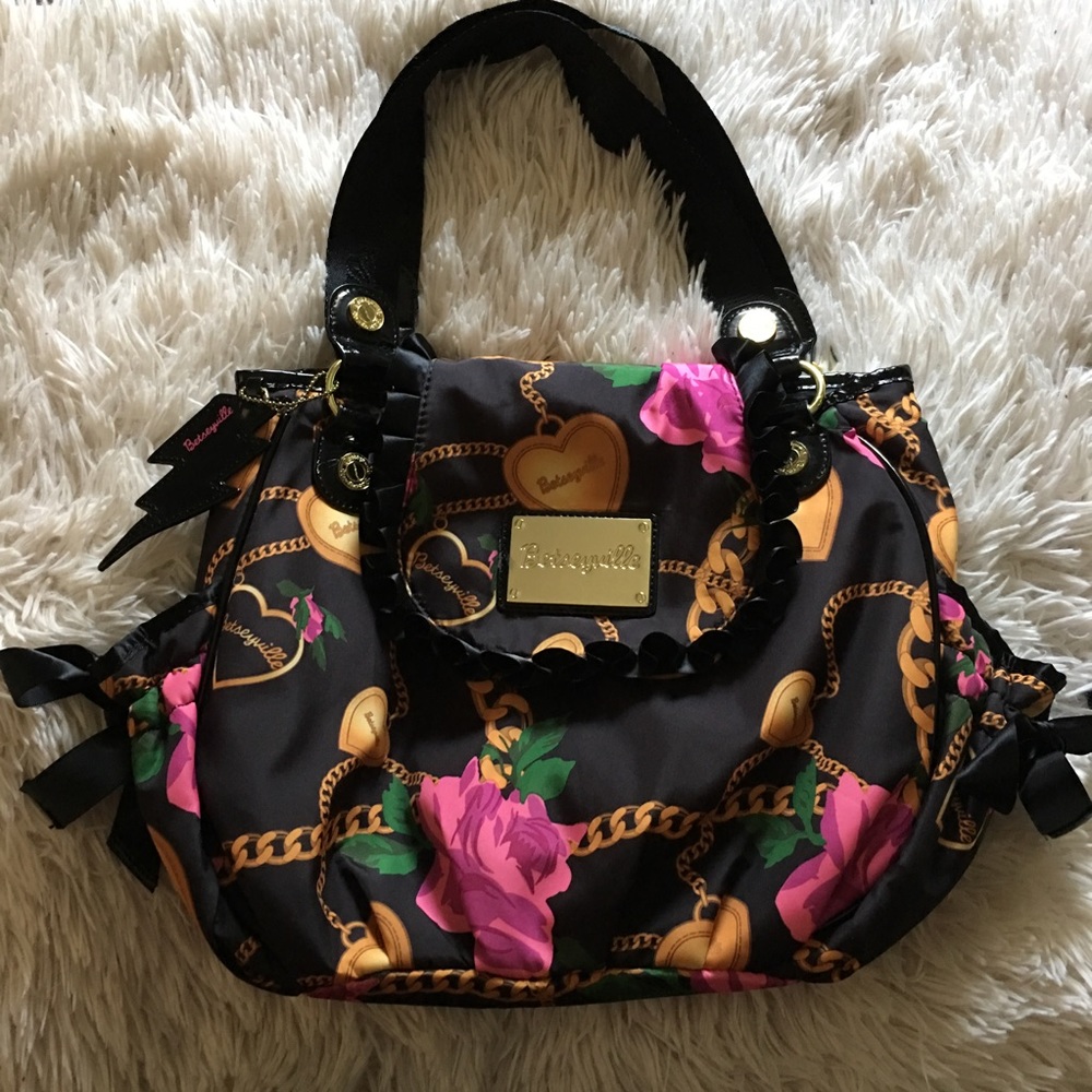 BESTSEYVILLE SHOULDER BAG