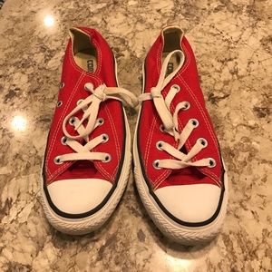 Red converse