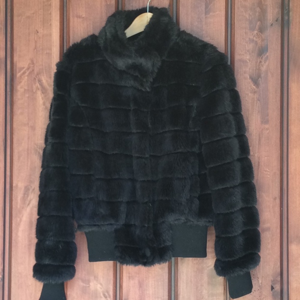 Faux Fur Jacket Sz Sm
