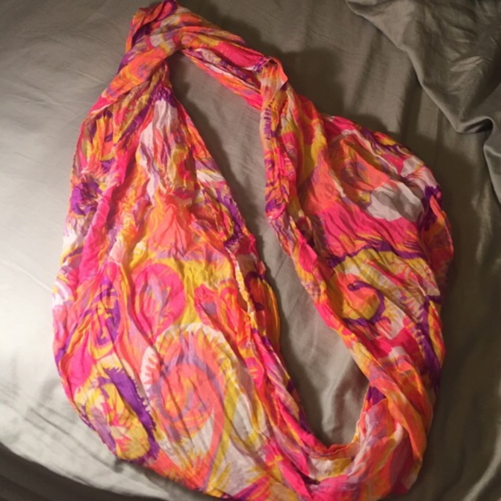 Scarf bundle - Picture 2 of 3