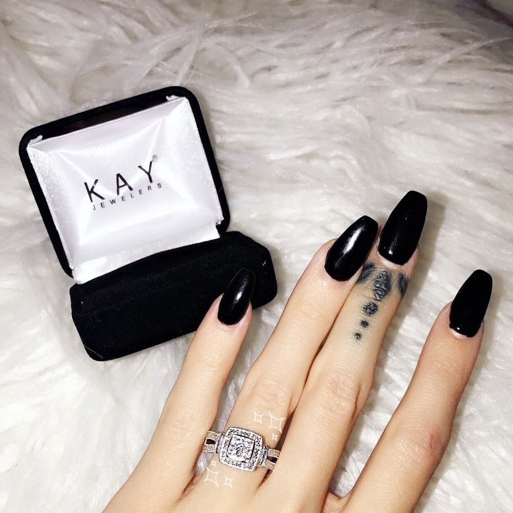 Kay jewelers silver diamond ring