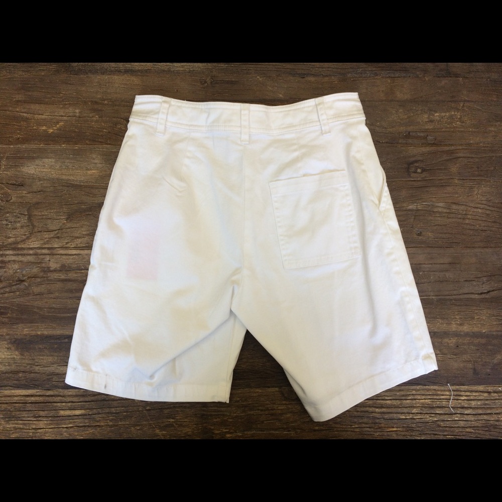 American Apparel Women's White Sateen Shorts - Picture 3 of 4