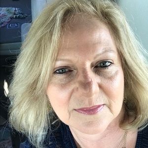 Meet your Posher, Rita