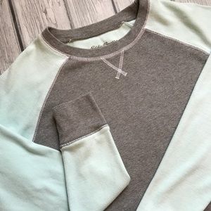 Eddie Bauer Sweatshirt