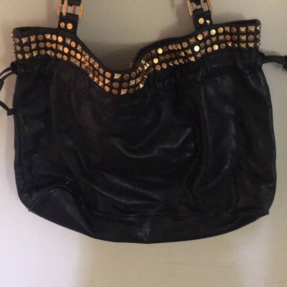 TORY BURCH BLACK BAG WITH GOLD STUDS