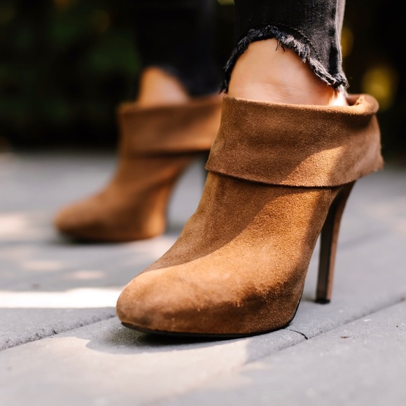 SoldOut11thStreet - Picture 6 of 8