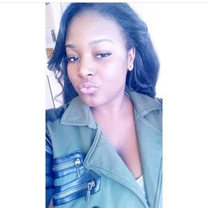 Meet your Posher, Amber