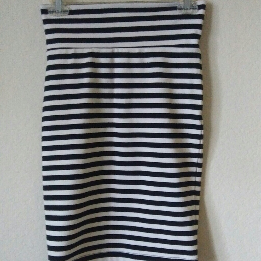Pencil skirt