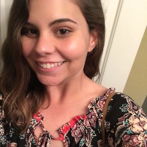Meet your Posher, Rebecca