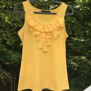 The Limited yellow tank/shell decorative trim SzM