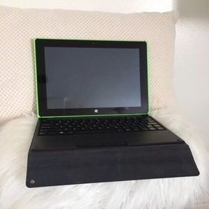 10.1 Windows Laptop - Like New