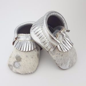 First Steps Exotic Moccains in Silver