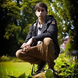 Meet your Posher, Collin