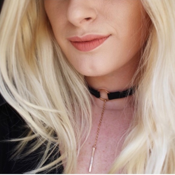 🖤black choker with gold bar drop🖤 - Picture 2 of 2