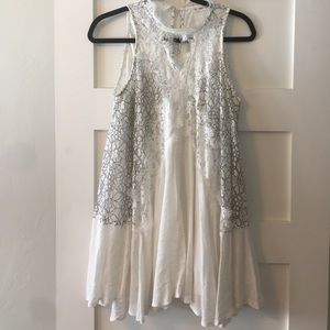 Mika & gala airy swing dress