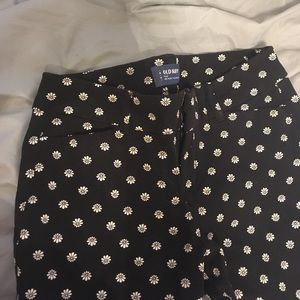Old navy pixie pants size 2