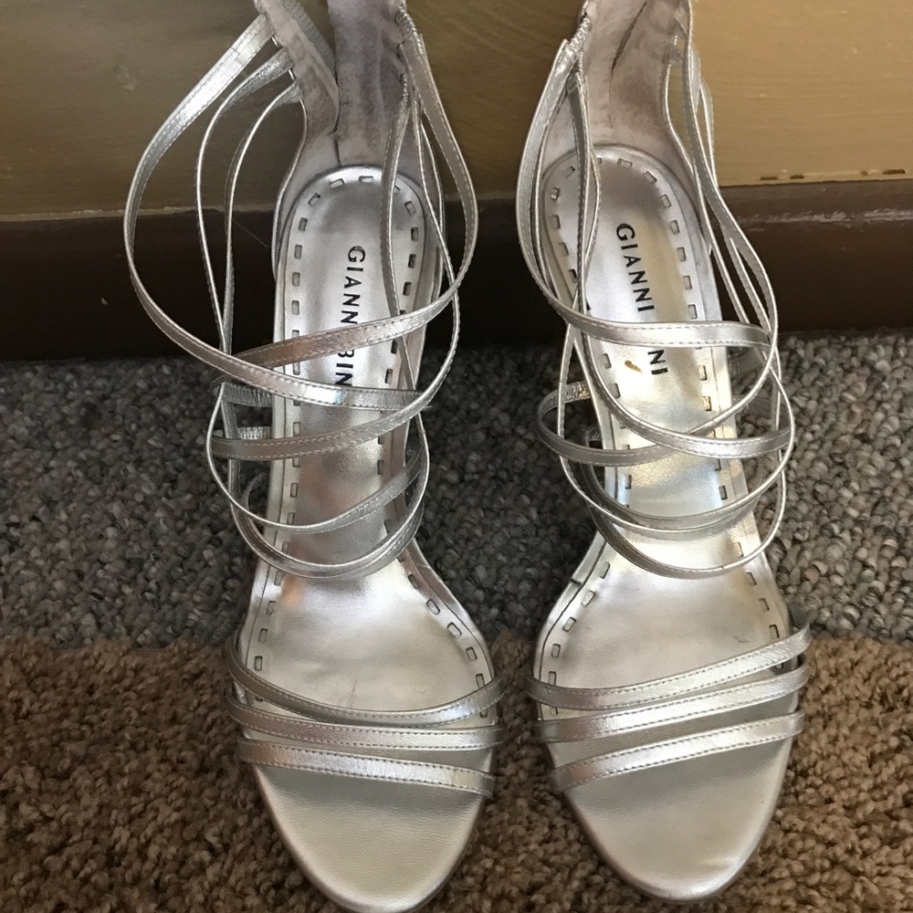 Silver Gianni Bini Heel