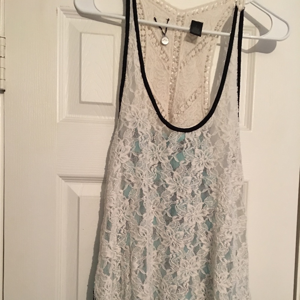 Pretty crochet lace high/low tank