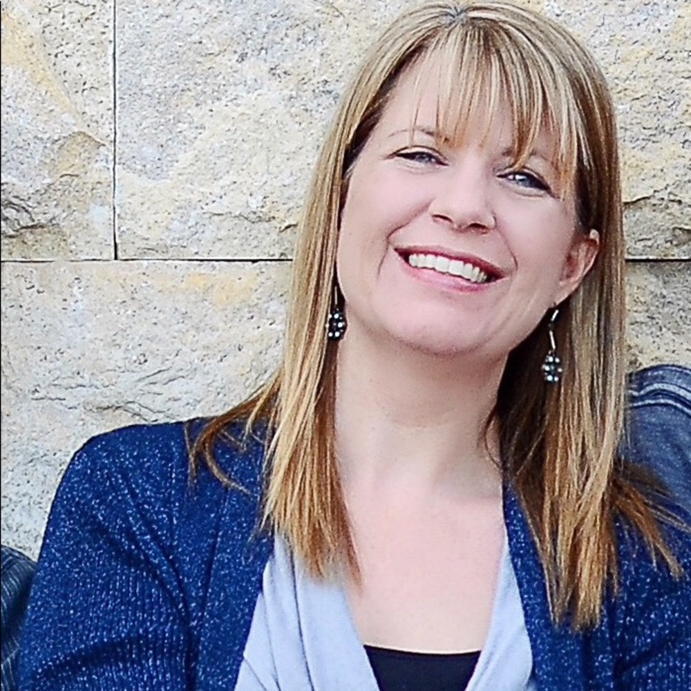 Meet your Posher, Lisa