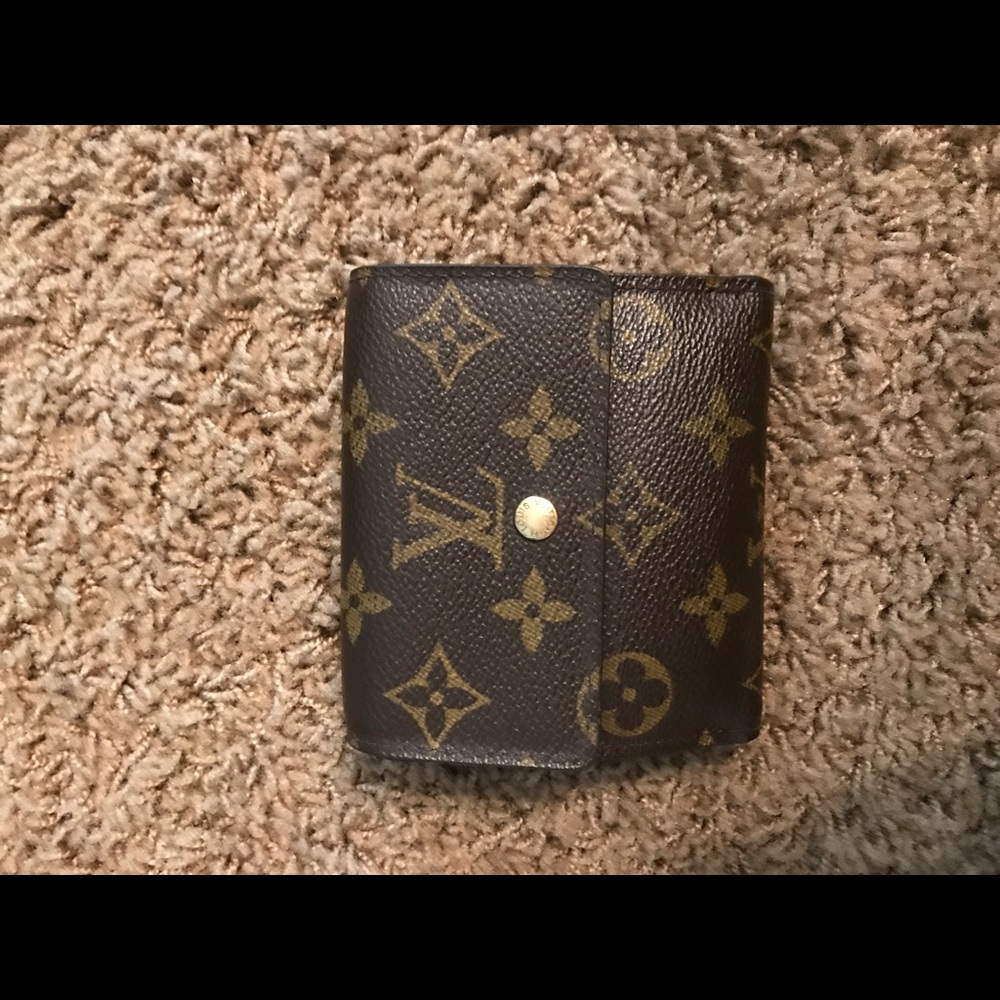 Louis Vuitton authentic wallet