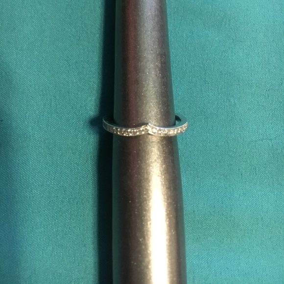 Simple rings - Picture 2 of 3