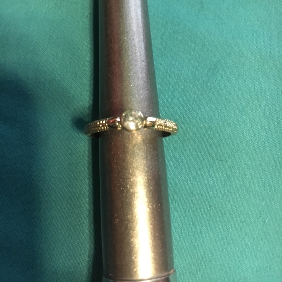 Simple rings - Picture 3 of 3