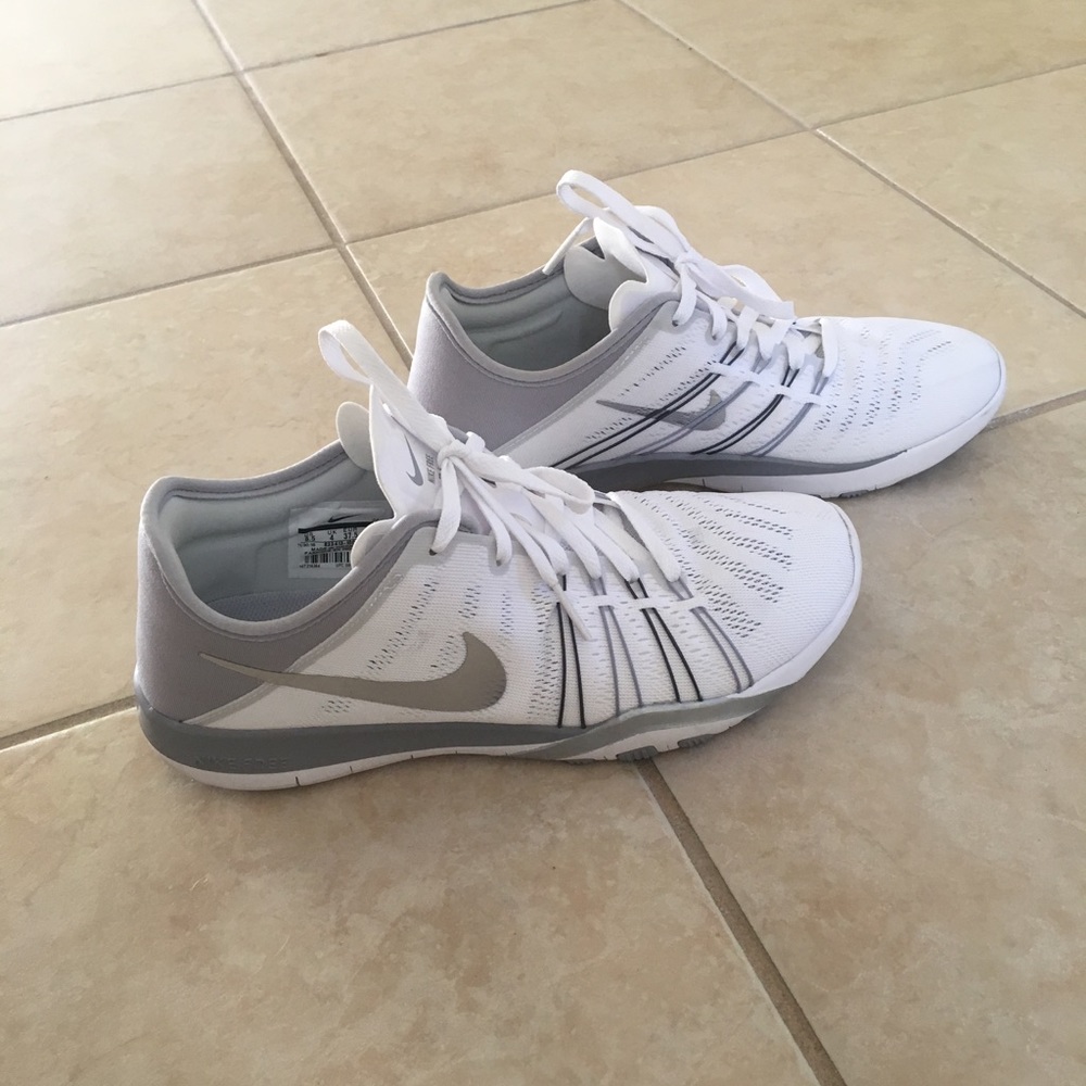 Nike Free Runs