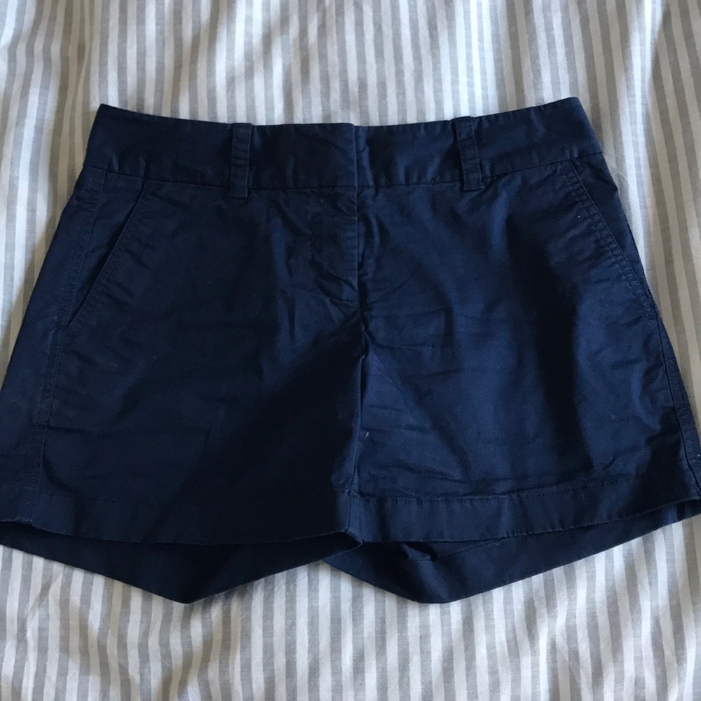 Vineyard vine shorts
