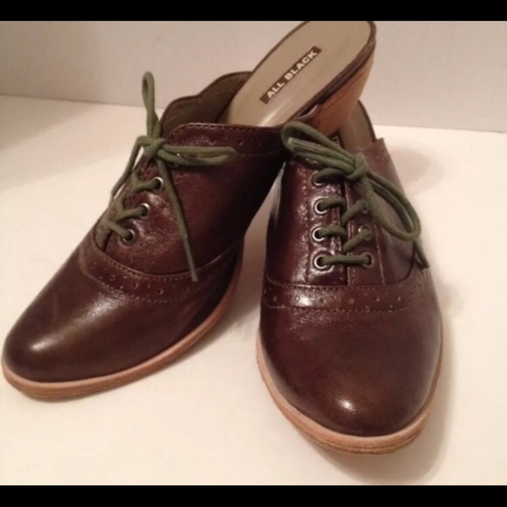 Dark green leather mule clog