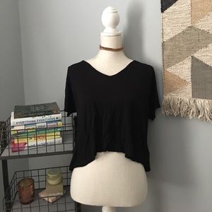 Black short sleeved crop top
