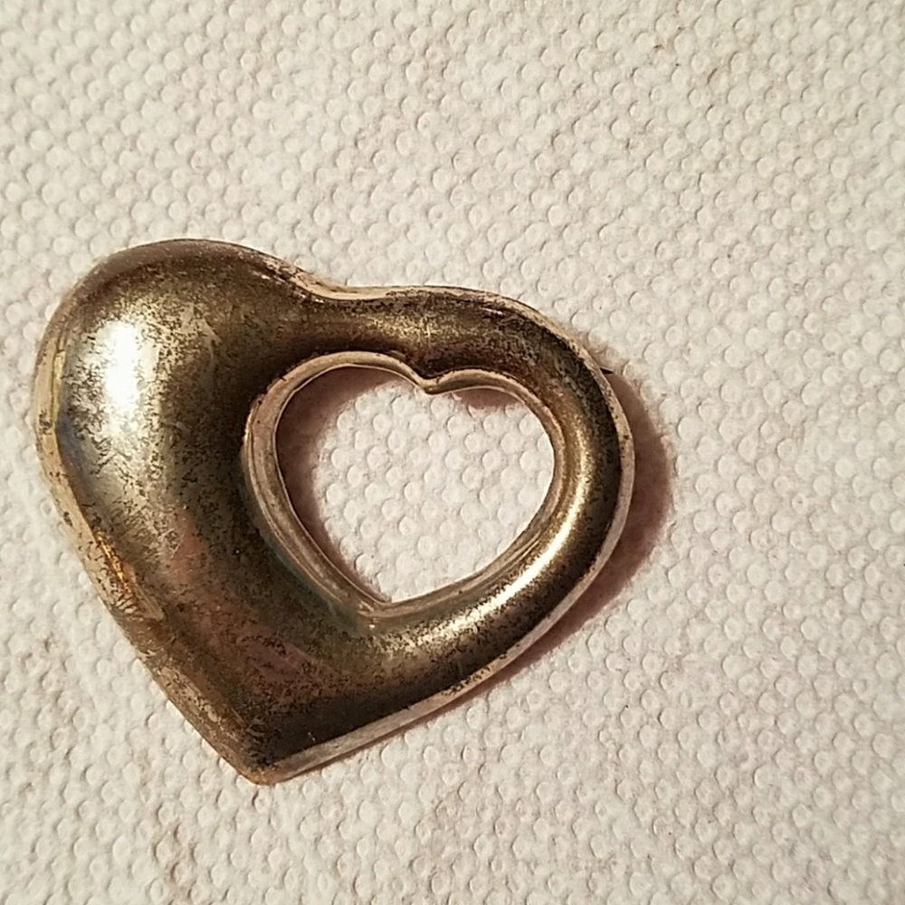 Pin