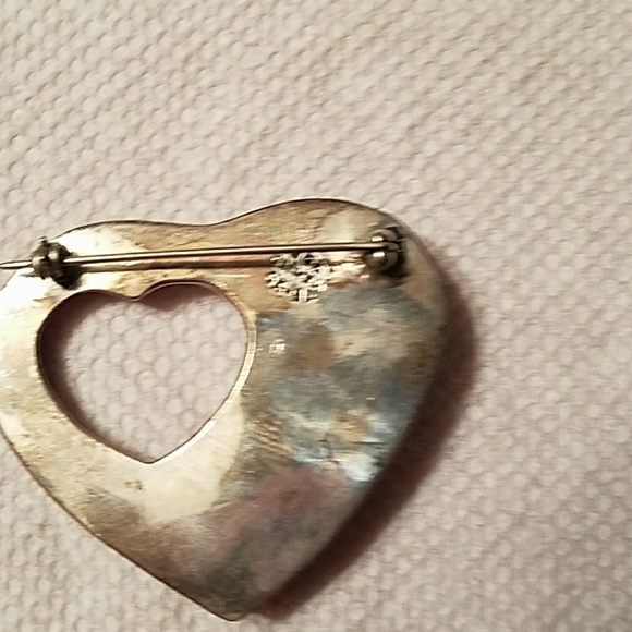 Pin - Picture 2 of 2