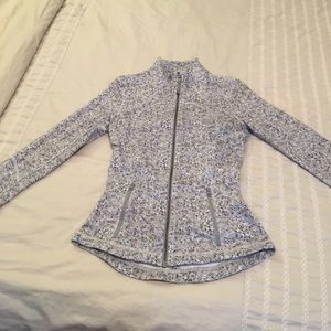 Lulu running jacket