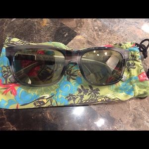 Maui Jim Eh Brah Sunglasses