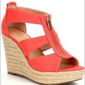 Micheal kors wedge Sandle
