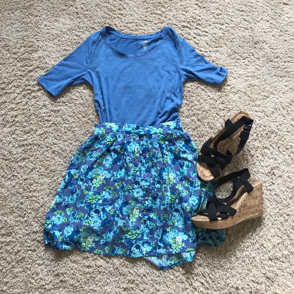 Twirl Mini skirt