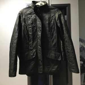Barbour Quilted Jacket. Olive Green. Size USA 8.