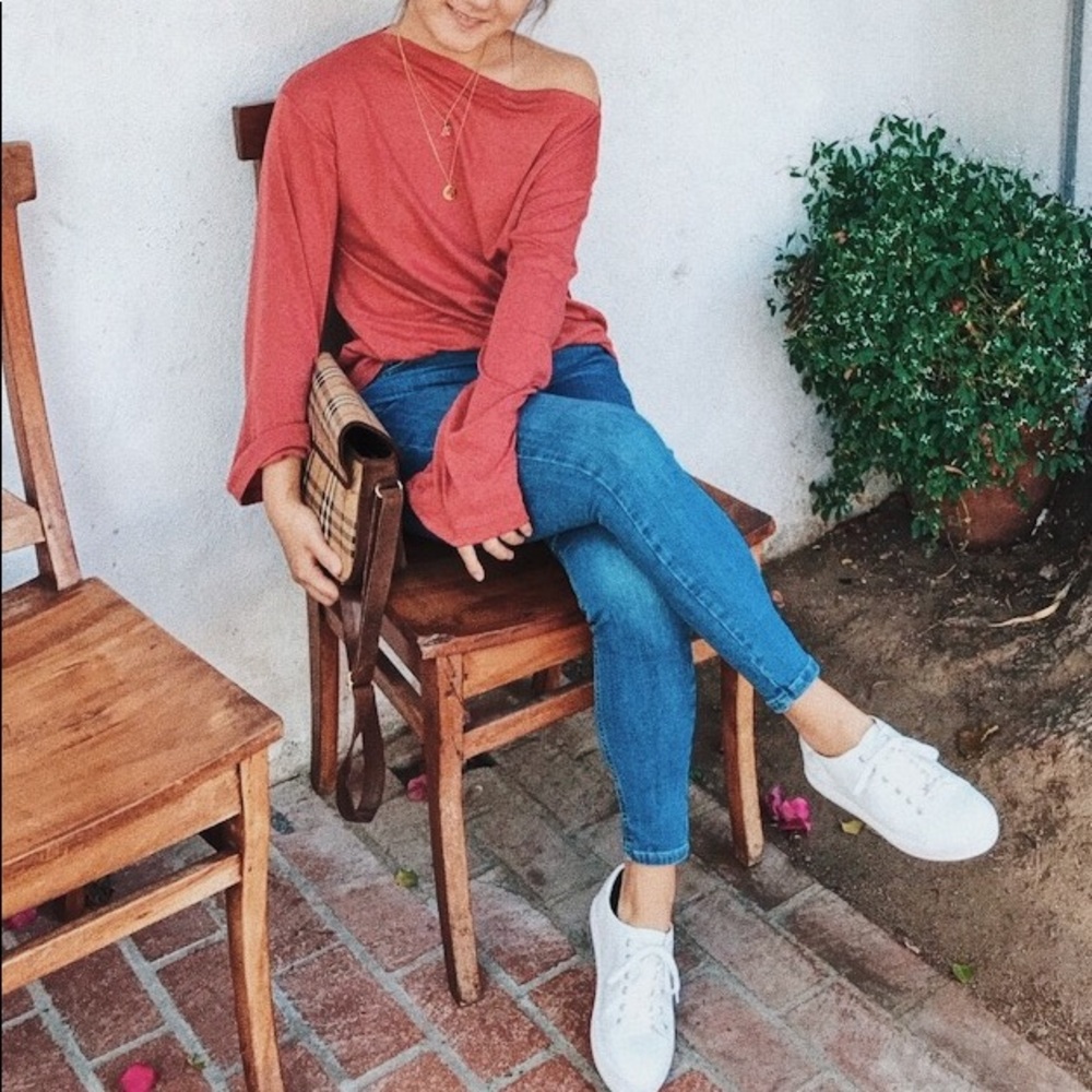 🔥SALE🔥  Off Shoulder Long Sleeve Top