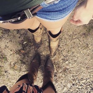 Meet your Posher, Brittney