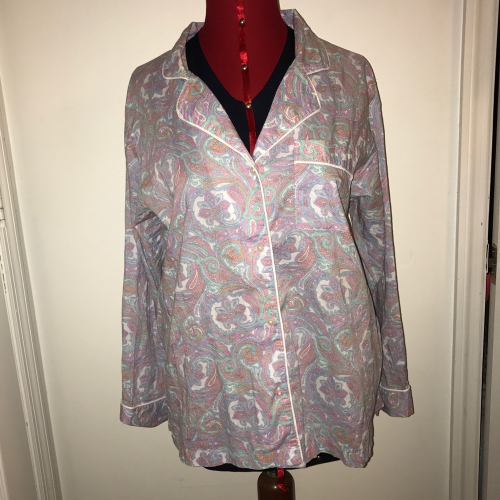 Victoria secret pajama button up size M paisley