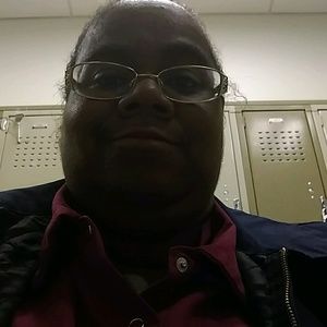 Meet your Posher, Lillie