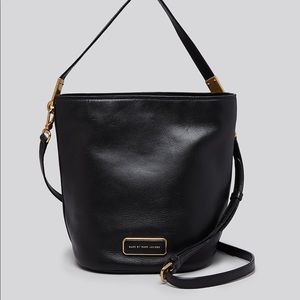 Marc Jacobs Ligero Bucket Bag Crossbody Purse