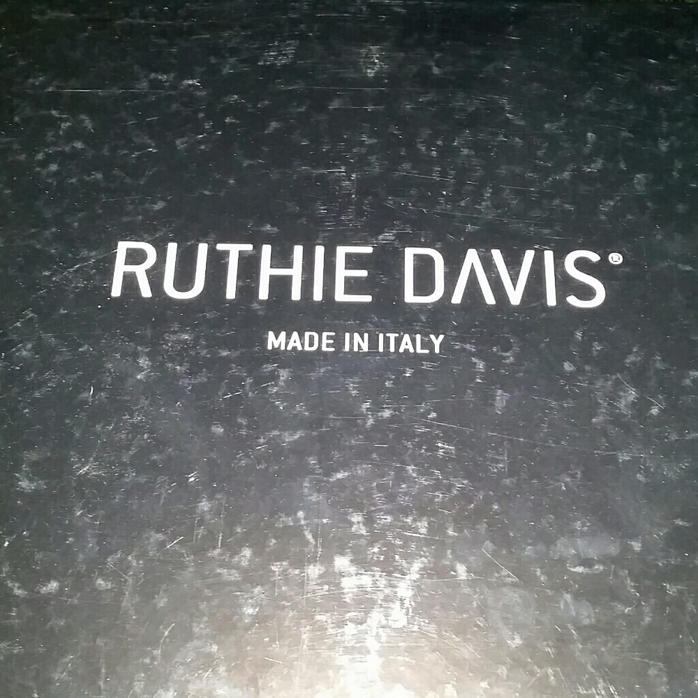 Ruthin Davis Heels
