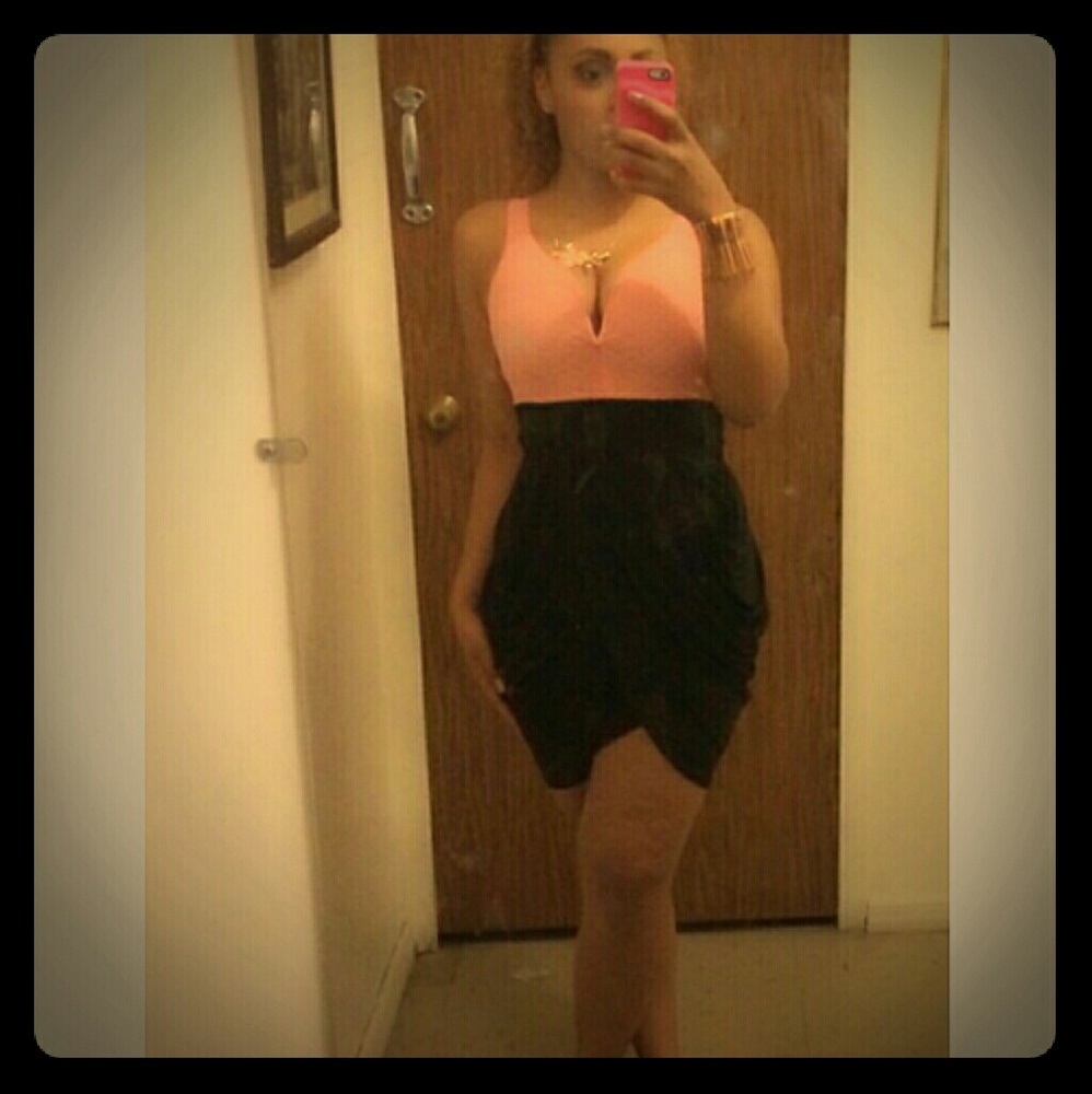 Hello, thanks for stopping by to shop my closet 