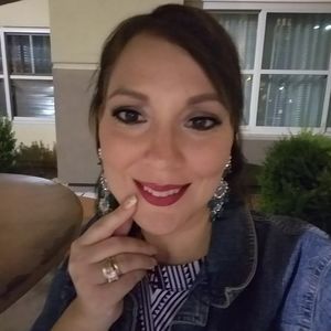 Meet your Posher, Marie